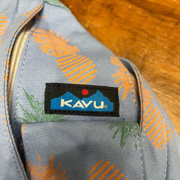 NWT Kavu Rope Bag-Pineapple Pirouette - Picture 3 of 5